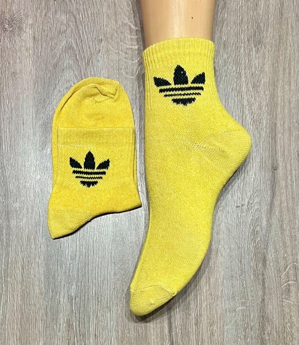 Adidas 1/4 Amarilla
