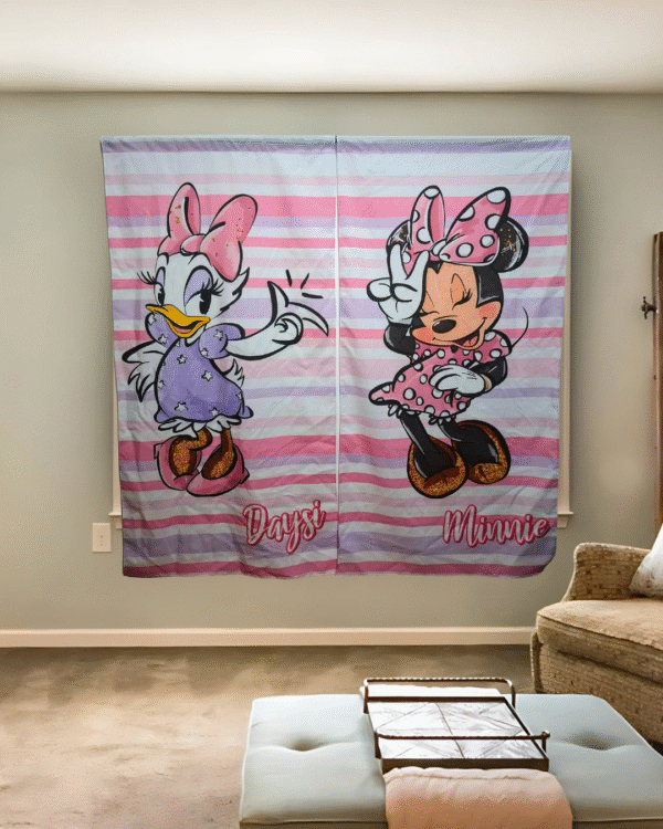 Cortina habitacion Minnie y Daysi