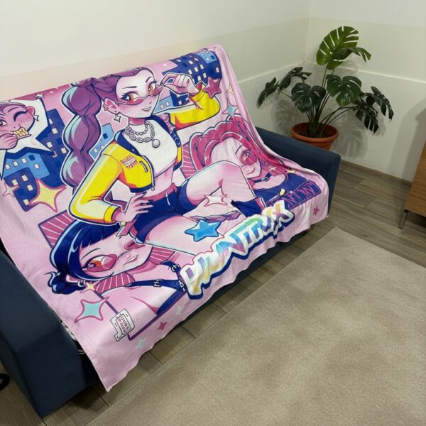 Manta polar soft Huntrix