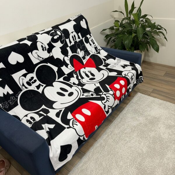 Manta polar soft Mickey y Minnie
