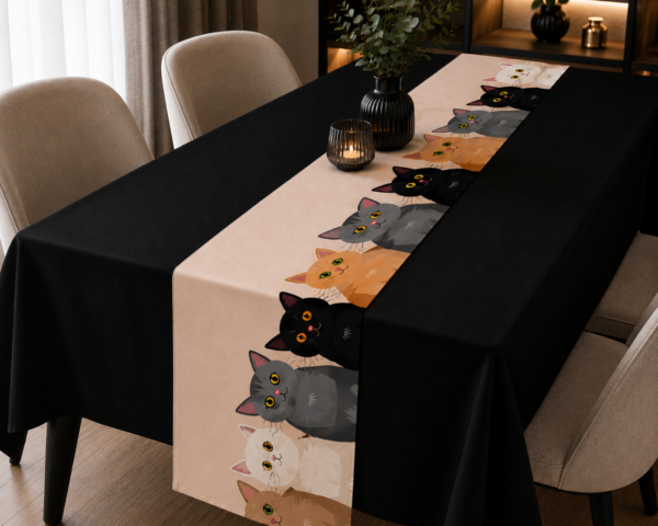 Alternative view of Mantel liso + 3 caminos gatitos