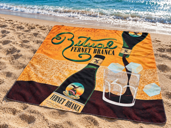 Lona Ritual Fernet